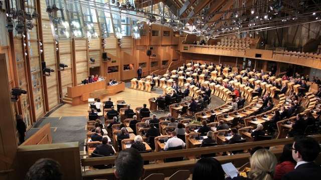 Şotlandiya Avropa Birliyində qalacaq: Parlament Brexit-dən imtina etdi